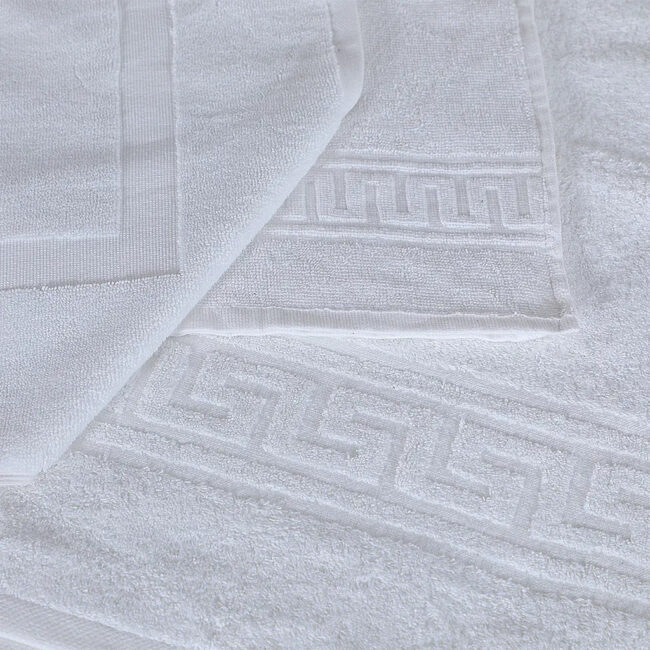 Export Quality White Towels – Premium Cotton Hotel & Home Bath Towels