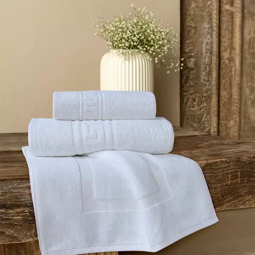 Export Quality White Towels by Fatima Home Store - Versatile and Luxurious Cotton Towels